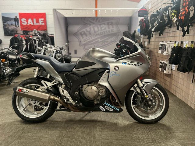 2010 10 Honda Vfr1200f - BUY ONLINE 24 HRS A DAY - FINANCE AVAILABLE - ALL TYPES OF CREDIT ACCEPTED