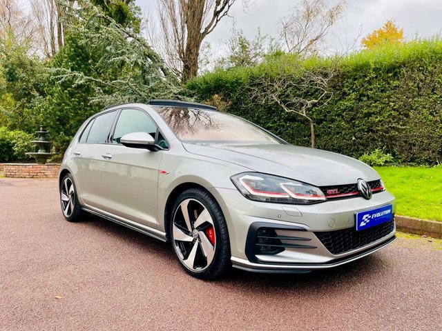 View our VOLKSWAGEN GOLF