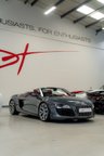 USED 2011 60 AUDI R8 5.2 FSI V10 Spyder 2dr Petrol Manual quattro Euro 5 (525 ps) APPLE CAR PLAY  / CARBON / MANUAL