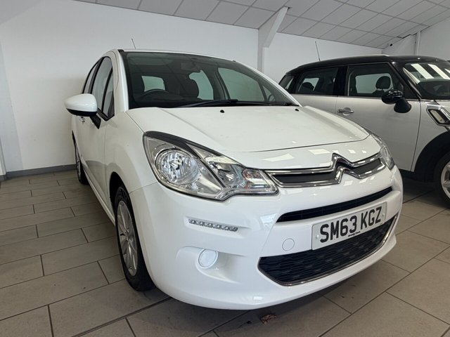 View our Citroen C3 1.2 VTi VTR+ Hatchback 5dr Petrol Manual Euro 5 (82 ps)