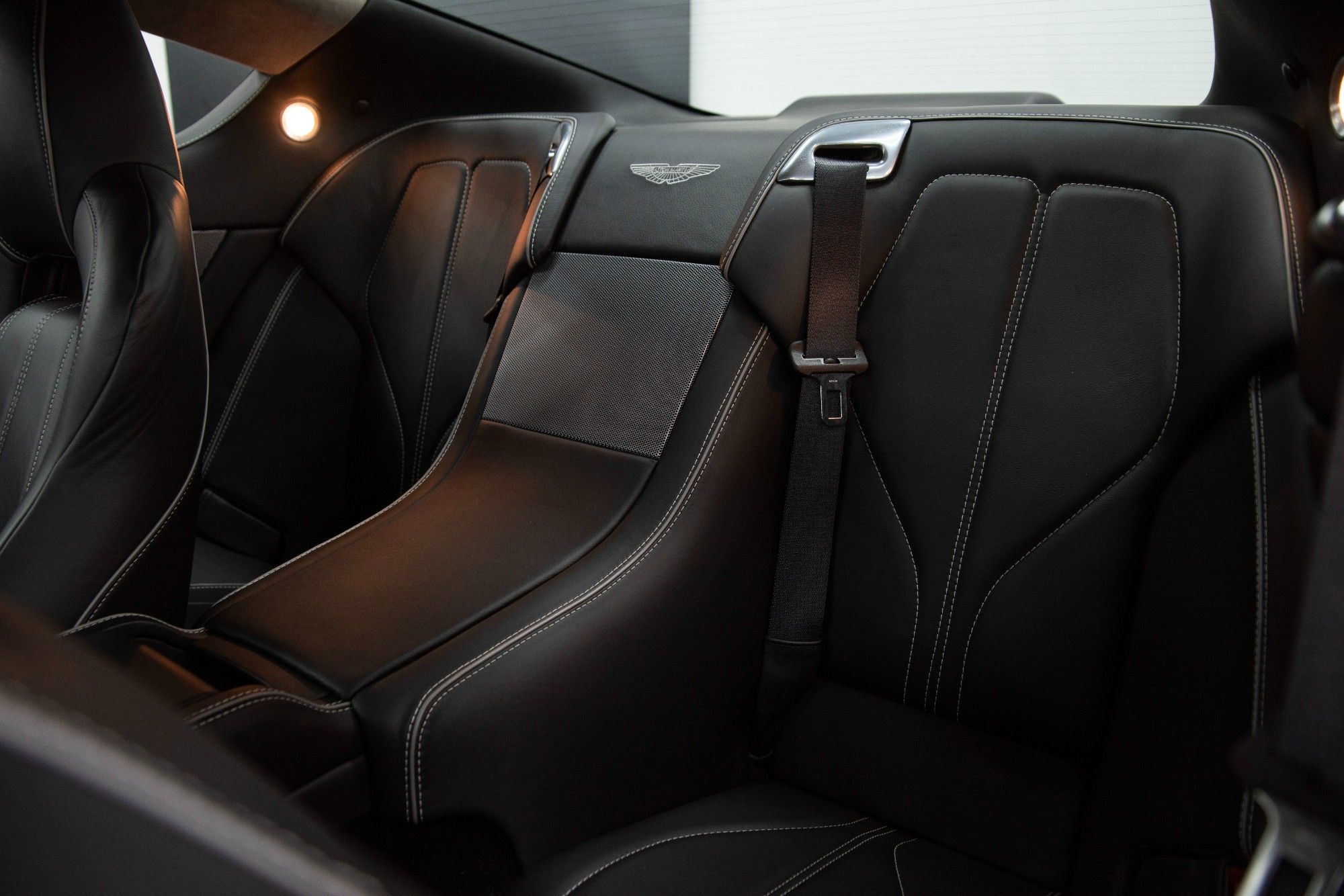 USED 2012 12 ASTON MARTIN VIRAGE 6.0 V12 Coupe T-TronicII  
