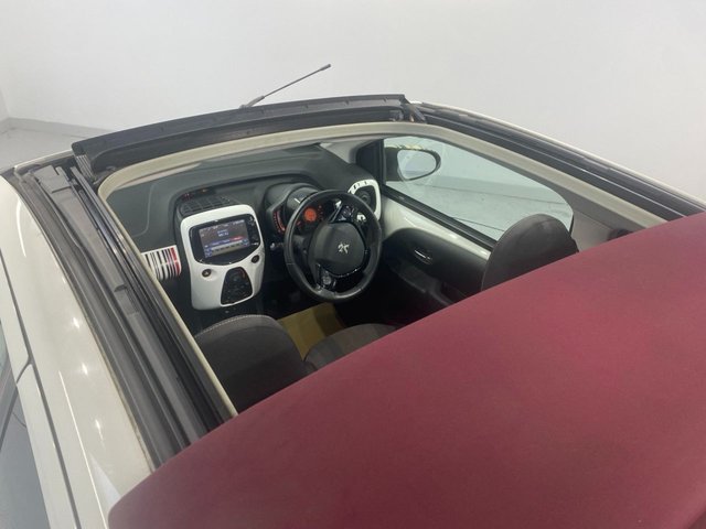 2014 Peugeot 108 1.2L Allure 5dr - Photo 4