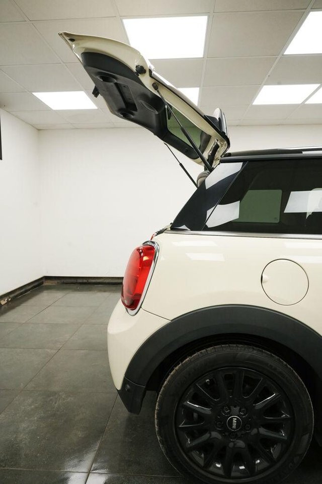 2018 MINI HATCH 1.5 Cooper Euro 6 (s/s) 3dr - Photo 9