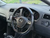 USED 2015 65 VOLKSWAGEN POLO 1.0 BlueMotion Tech SE Hatchback 5dr Petrol Manual Euro 6 (s/s) (60 ps) 