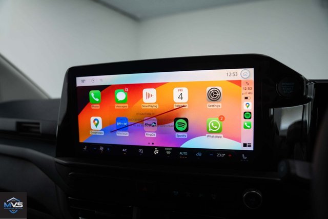 2024 Ford E-Transit Custom - Photo 4