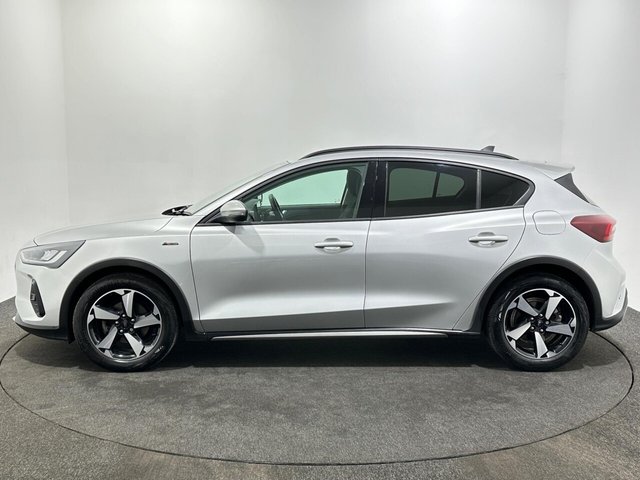 2024 Ford Focus - Photo 5