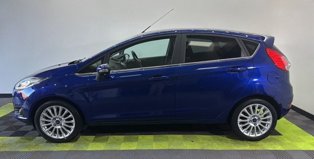2015 FORD FIESTA - Photo 7