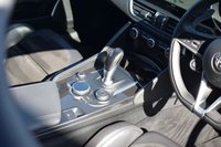 USED 2020 20 ALFA ROMEO GIULIA 2.0T Veloce Ti Saloon 4dr Petrol Auto Euro 6 (s/s) (280 ps) MISANO BLUE / FULL HISTORY