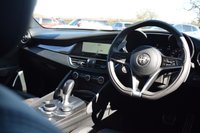 USED 2020 20 ALFA ROMEO GIULIA 2.0T Veloce Ti Saloon 4dr Petrol Auto Euro 6 (s/s) (280 ps) MISANO BLUE / FULL HISTORY