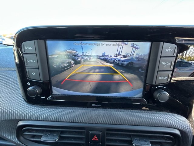 2021 HYUNDAI I10 - Photo 3