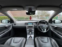 USED 2016 R VOLVO V60 CROSS COUNTRY 2.0 D4 Lux Nav Estate 5dr Diesel Auto Euro 6 (s/s) (190 ps) 
