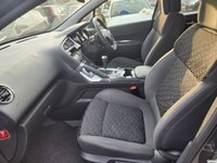 USED 2015 65 PEUGEOT 3008 1.6 HDi Active SUV 5dr Diesel ETG Euro 5 (s/s) (115 ps) Auto_&pound;20 Tax_Low Miles_1.6L_Ulez