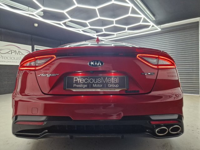 View our KIA STINGER