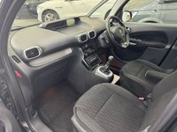 USED 2011 61 CITROEN C3 PICASSO 1.6 HDi Exclusive MPV 5dr Diesel Manual Euro 5 (90 ps) Parking Sensors, &pound;35 Tax, 1 Previous Owner!