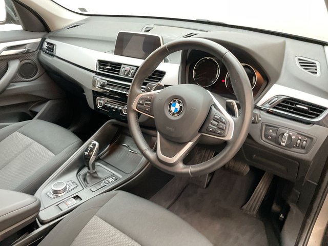 USED 2018 68 BMW X1 2.0 20i Gpf SE Suv 5dr Petrol Dct Sdrive Euro 6 (s/S) (192 Ps) Park Distance Control + Dab