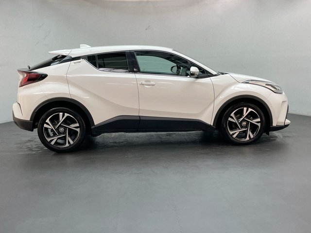 USED 2022 22 Toyota C-Hr 1.8 Vvt-H Gpf Design Suv 5dr Petrol Hybrid Cvt Euro 6 (s/S) (122 Ps) Reverse Camera + Dab Radio