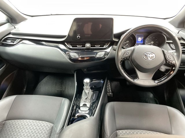 USED 2022 22 Toyota C-Hr 1.8 Vvt-H Gpf Design Suv 5dr Petrol Hybrid Cvt Euro 6 (s/S) (122 Ps) Reverse Camera + Dab Radio