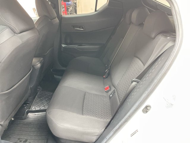 USED 2022 22 Toyota C-Hr 1.8 Vvt-H Gpf Design Suv 5dr Petrol Hybrid Cvt Euro 6 (s/S) (122 Ps) Reverse Camera + Dab Radio