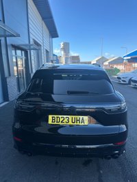 USED 2023 23 PORSCHE CAYENNE 3.0 V6 E-Hybrid 17.9kWh Platinum Edition SUV 5dr Petrol Plug-in Hybrid TiptronicS 4WD Euro 6 (s/s) (3.6kW Charger) (462 ps) 