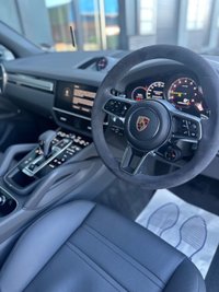 USED 2023 23 PORSCHE CAYENNE 3.0 V6 E-Hybrid 17.9kWh Platinum Edition SUV 5dr Petrol Plug-in Hybrid TiptronicS 4WD Euro 6 (s/s) (3.6kW Charger) (462 ps) 