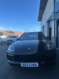 USED 2023 23 PORSCHE CAYENNE 3.0 V6 E-Hybrid 17.9kWh Platinum Edition SUV 5dr Petrol Plug-in Hybrid TiptronicS 4WD Euro 6 (s/s) (3.6kW Charger) (462 ps) 