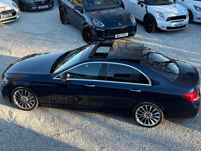 2018 Mercedes-Benz E-CLASS - Photo 12