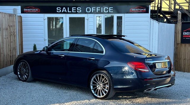 2018 Mercedes-Benz E-CLASS - Photo 9