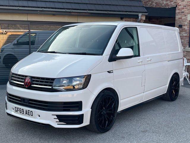 View our Volkswagen Transporter 2.0 TDI T28 Startline Panel Van 5dr Diesel Manual FWD SWB Euro 6 (s/s) (102 ps)