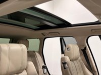 USED 2015 15 LAND ROVER RANGE ROVER 4.4 SD V8 Vogue SE SUV 5dr Diesel Auto 4WD Euro 5 (339 ps) Hosting a generous specification, Head up display, Sliding panoramic roof, Adaptive xenon led signature lights, full size spare, rear centre console, striking loire metallic blue, contrast ivory full leather interior complete service record