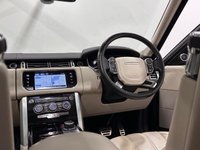 USED 2015 15 LAND ROVER RANGE ROVER 4.4 SD V8 Vogue SE SUV 5dr Diesel Auto 4WD Euro 5 (339 ps) Hosting a generous specification, Head up display, Sliding panoramic roof, Adaptive xenon led signature lights, full size spare, rear centre console, striking loire metallic blue, contrast ivory full leather interior complete service record