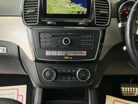 USED 2018 18 MERCEDES-BENZ GLE 2.1 GLE250d AMG Night Edition SUV 5dr Diesel G-Tronic 4MATIC Euro 6 (s/s) (204 ps) APPLE CAR PLAY DAB HEATED SEAT