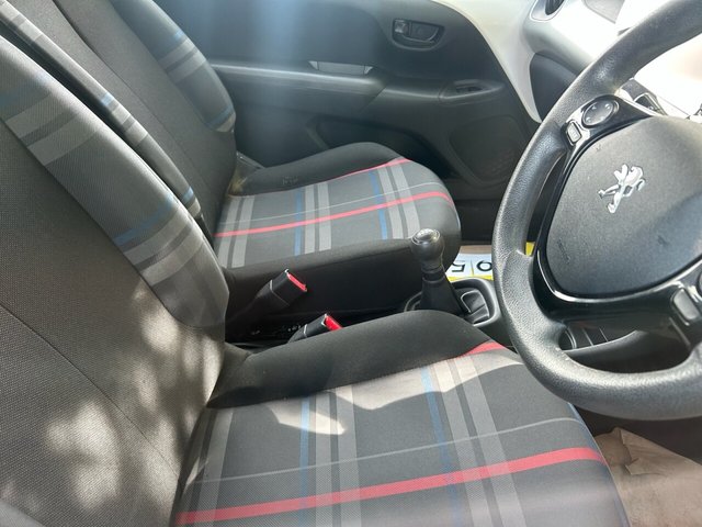 2015 Peugeot 108 1L Active 3dr - Photo 2
