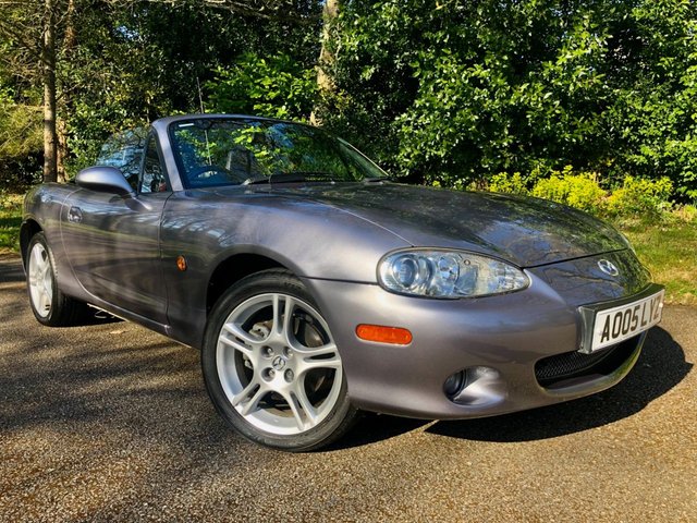 2005 05 Mazda MX-5 1.8 Sport Convertible 2dr Petrol Manual (215 g/km, 146 bhp) LAST OWNER SINCE 2007//ONLY 31,446 MILES//FULL BLACK HEATED LEATHER SEATS//STUNNING CONDITION INSIDE AND OUT//GREAT SERVICE HISTORY//ALLOYS