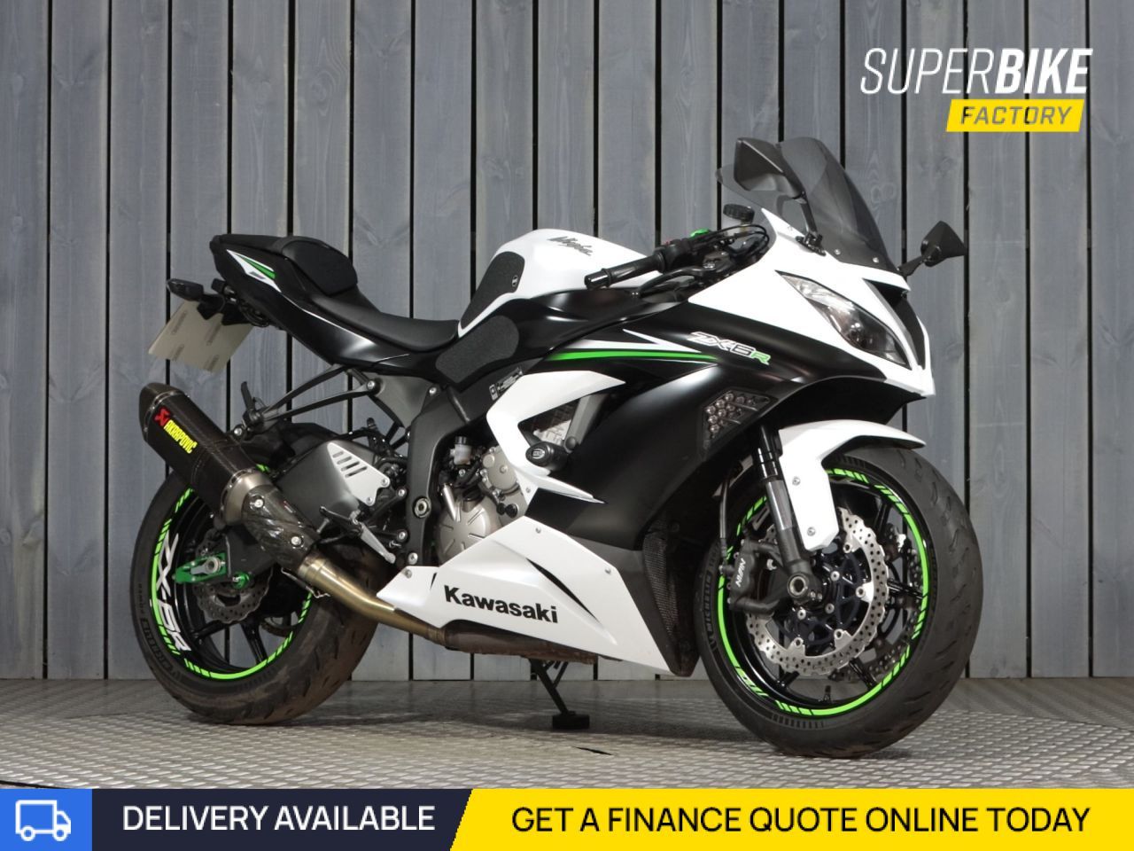 シロ　① 2016 KAWASAKI NINJA ZX-6R - 9993 miles | Superbike Factory