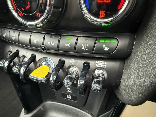 2023 MINI Electric Hatch - Photo 9