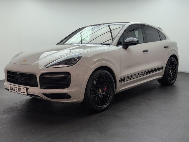 USED 2023 23 Porsche Cayenne 4.0 4.0t V8 Gts Coupe 5dr Petrol Tiptronics 4WD Euro 6 (s/S) (460 Ps) 5D Auto 454 BHP 21" Alloys+sport Mode