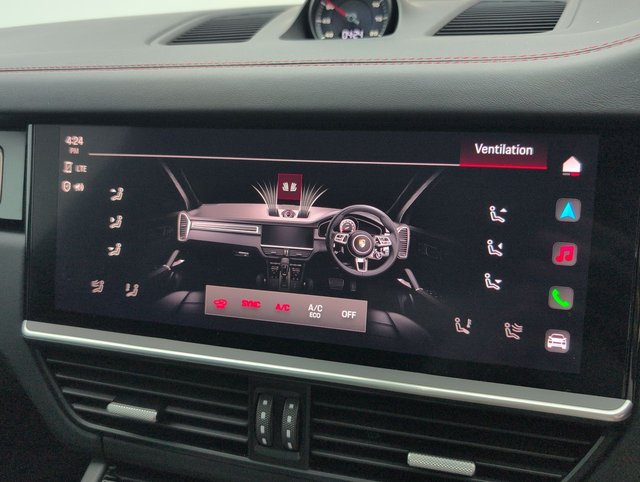 USED 2023 23 Porsche Cayenne 4.0 4.0t V8 Gts Coupe 5dr Petrol Tiptronics 4WD Euro 6 (s/S) (460 Ps) 5D Auto 454 BHP 21" Alloys+sport Mode