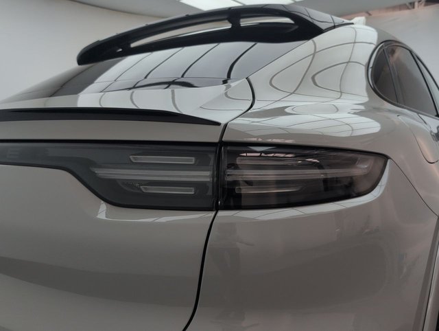 USED 2023 23 Porsche Cayenne 4.0 4.0t V8 Gts Coupe 5dr Petrol Tiptronics 4WD Euro 6 (s/S) (460 Ps) 5D Auto 454 BHP 21" Alloys+sport Mode