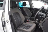 USED 2015 15 VOLKSWAGEN GOLF 2.0 TDI BlueMotion Tech GT Estate 5dr Diesel Manual Euro 5 (s/s) (150 ps) Satellite Navigation, Cruise Control, Parking Sensors