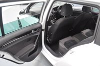 USED 2015 15 VOLKSWAGEN GOLF 2.0 TDI BlueMotion Tech GT Estate 5dr Diesel Manual Euro 5 (s/s) (150 ps) Satellite Navigation, Cruise Control, Parking Sensors