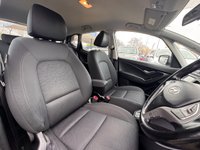 USED 2013 63 HYUNDAI IX20 1.6 Active Hatchback 5dr Petrol Auto Euro 5 (123 bhp) 