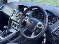 USED 2012 12 FORD FOCUS 1.6 TDCi Zetec Estate 5dr Diesel Manual Euro 5 (s/s) (115 ps) 