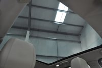 USED 2015 65 LAND ROVER DISCOVERY SPORT 2.0 TD4 HSE Luxury SUV 5dr Diesel Auto 4WD Euro 6 (s/s) (180 ps) Panoramic Roof, Satellite Navigation, &pound;8K Extras