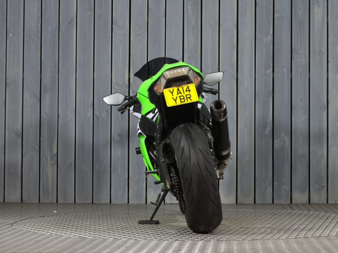 【Hi】 2014 KAWASAKI NINJA ZX-10R GREEN with 15925 miles - Used