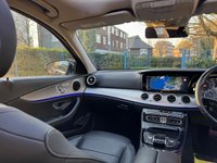 USED 2017 17 MERCEDES-BENZ E-CLASS 2.0 E220d SE (Premium) Saloon 4dr Diesel G-Tronic+ Euro 6 (s/s) (194 ps) Reverse Camera, Panoramic Sunroof