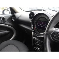 USED 2016 16 MINI COUNTRYMAN 1.6 Cooper SUV 5dr Petrol Auto Euro 6 (122 ps) ULEZ Compliant Mini Automatic With Over &pound;7000 Of Optional Equipment !