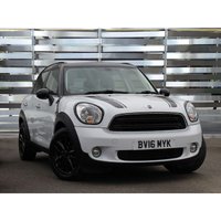 USED 2016 16 MINI COUNTRYMAN 1.6 Cooper SUV 5dr Petrol Auto Euro 6 (122 ps) ULEZ Compliant Mini Automatic With Over &pound;7000 Of Optional Equipment !