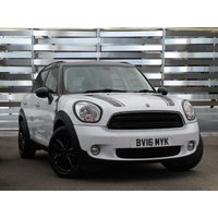 USED 2016 16 MINI COUNTRYMAN 1.6 Cooper SUV 5dr Petrol Auto Euro 6 (122 ps) ULEZ Compliant Mini Automatic With Over &pound;7000 Of Optional Equipment !