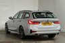 USED 2021 21 BMW 3 SERIES 2.0 320i Sport Touring 5dr Petrol Auto Euro 6 (s/s) (184 ps) BMW Live Cockpit, Bluetooth, DAB - Digital Radio, Cruise Control, Front / Rear Parking Sensors BMW Live Cockpit, Bluetooth, DAB - Digital Radio, Cruise Control, Front / Rear Parking Sensors