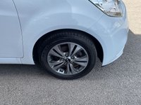 USED 2016 16 KIA VENGA 1.6 3 MPV 5dr Petrol Manual Euro 6 (s/s) (123 bhp) Sat Nav, Air Conditioning